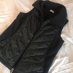 Columbia Black Vest